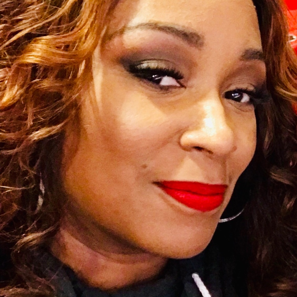 Meet your Posher, Keisha